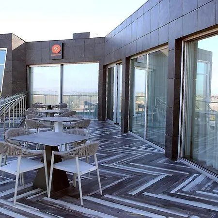 Borgo San Barbato & Golf Отель