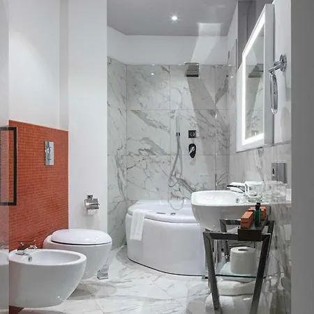 Borgo San Barbato فندق 5*