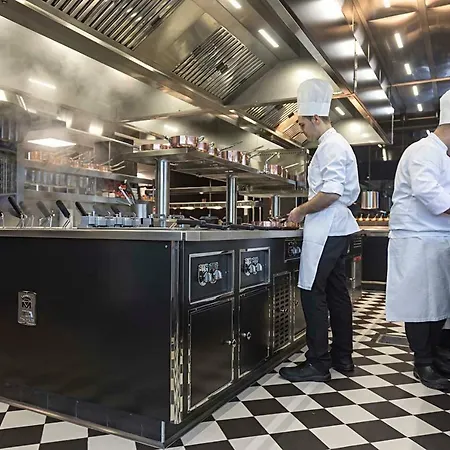 Отель Borgo San Barbato & Golf Lavello